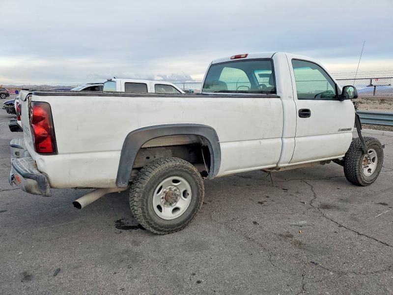 2005 Chevrolet Silverado C2500 Heavy Duty