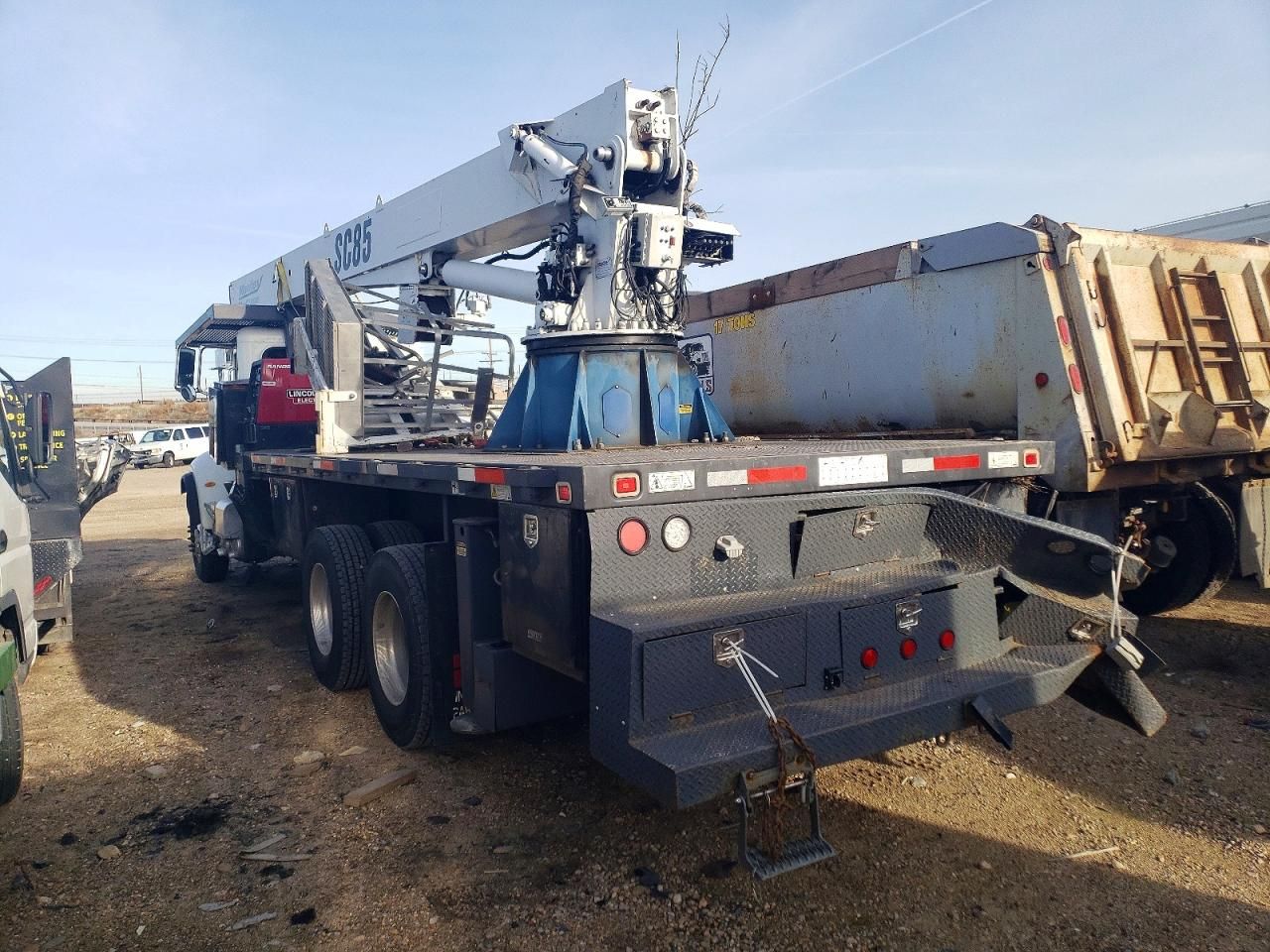 2017 Peterbilt Tractor 348