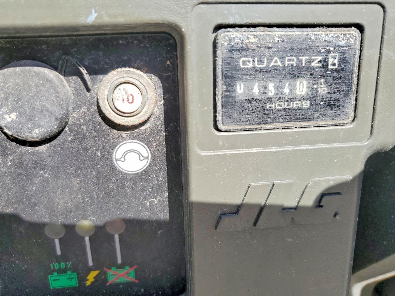 2014 JLG Scissor Lift