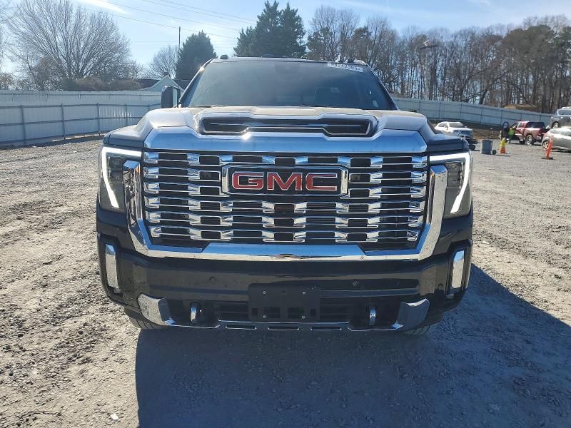 2024 GMC Sierra K3500 Denali