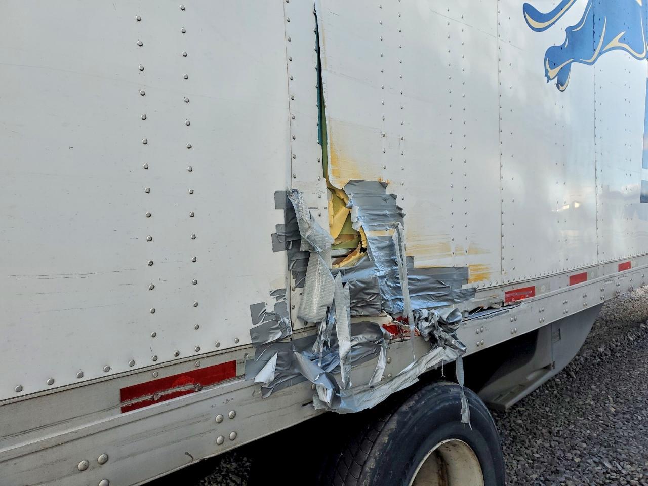 2015 Utility VS2DX DRY Van Trailer