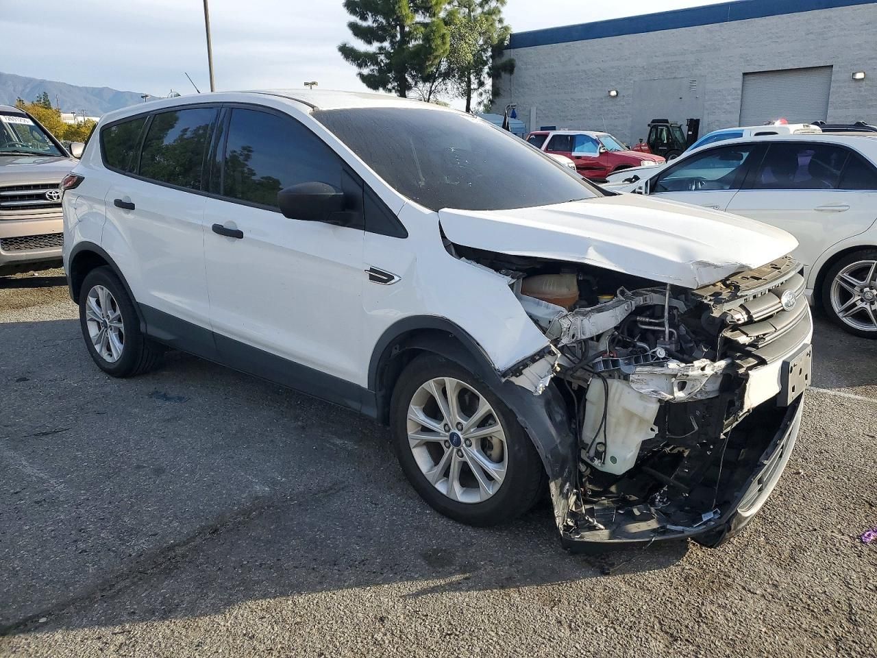 2018 Ford Escape s
