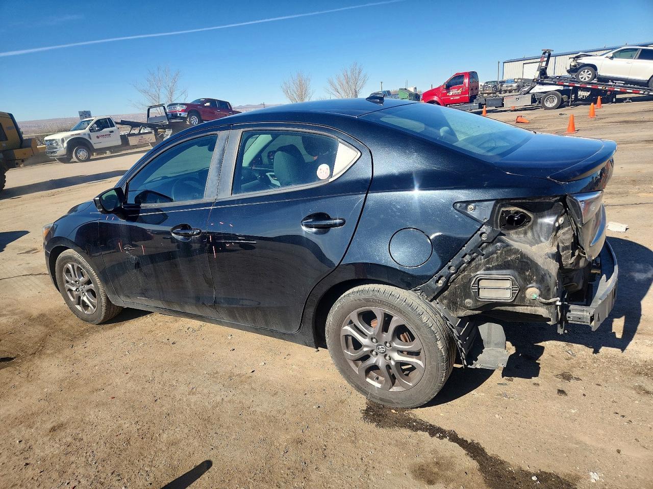 2019 Toyota Yaris l