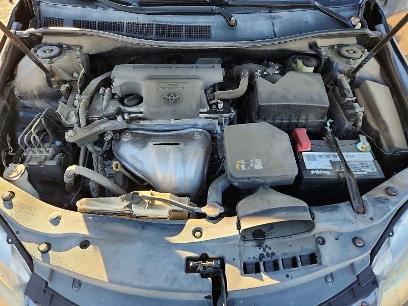 2016 Toyota Camry le