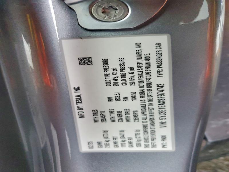 2025 Tesla Model 3