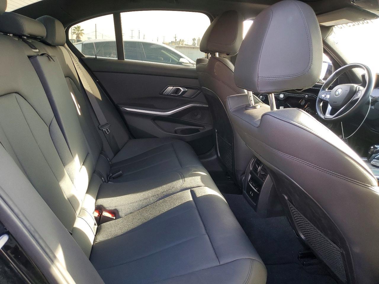 2021 BMW 330e