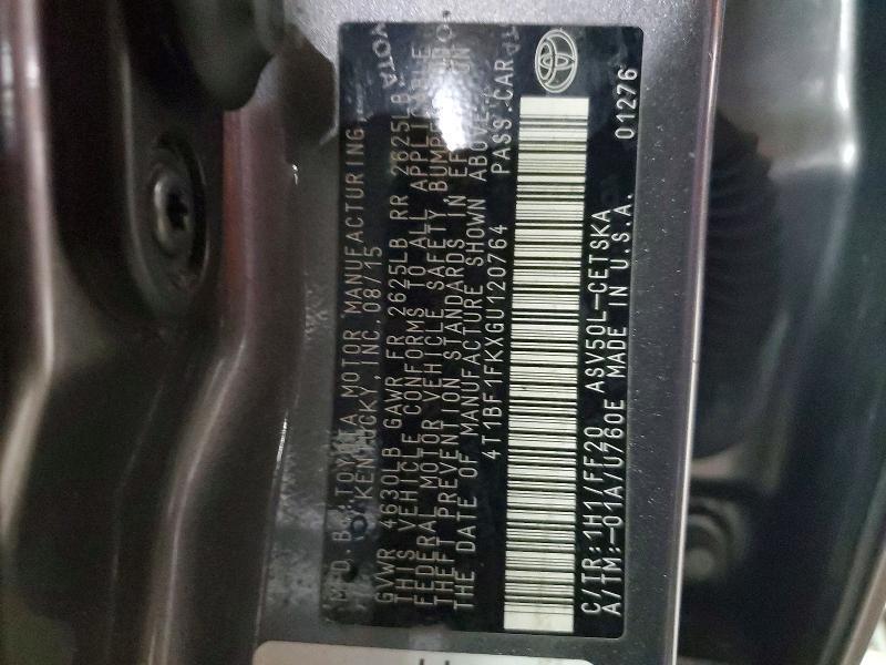 2016 Toyota Camry le