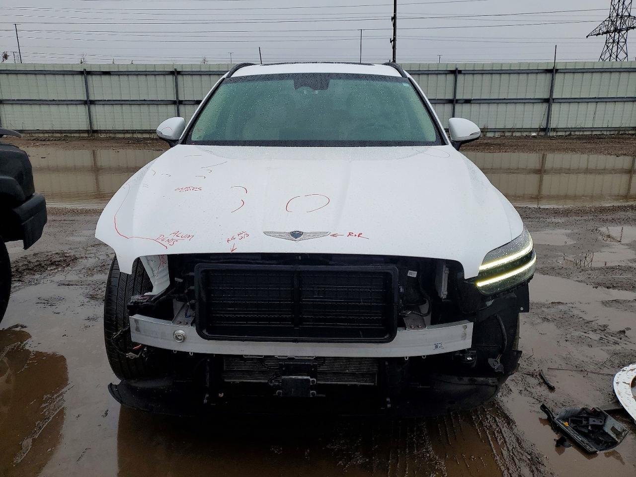 2022 Genesis Gv70 Base