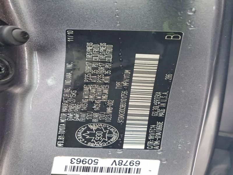 2011 Toyota Sienna le