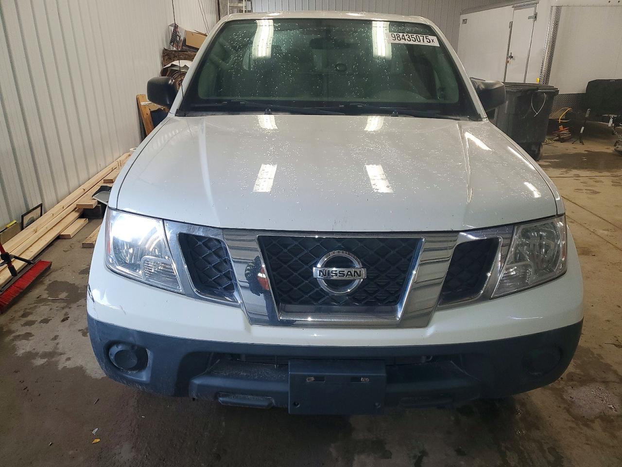 2018 Nissan Frontier s