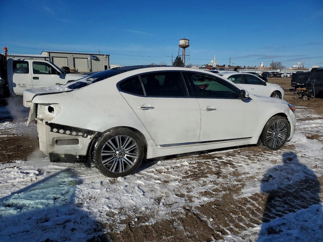 2015 KIA Cadenza Premium