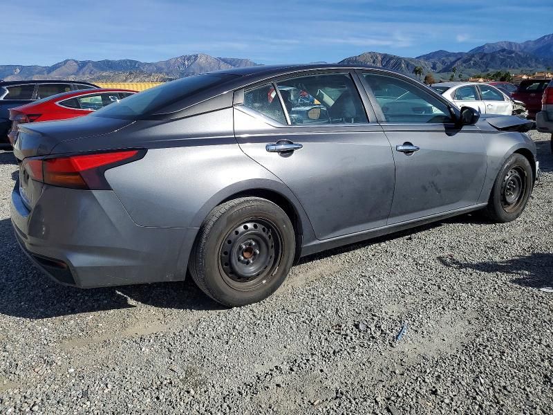 2024 Nissan Altima s