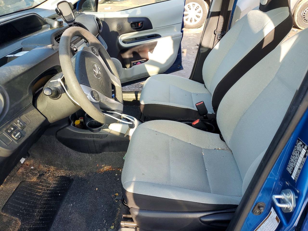 2012 Toyota Prius c