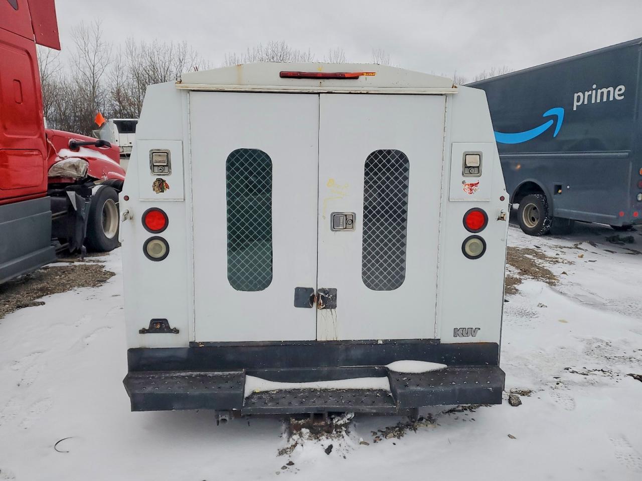 2009 Ford Econoline E350 Super Duty Cutaway van