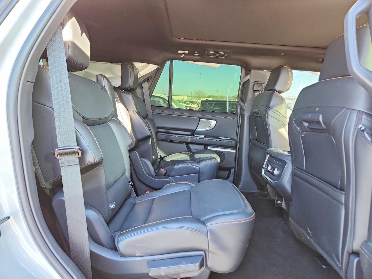 2025 Ford Expedition Tremor