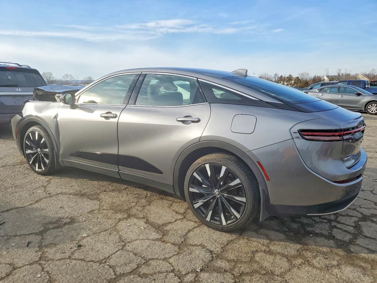 2024 Toyota Crown Platinum