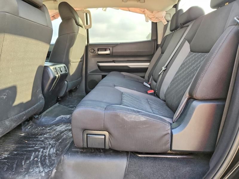 2016 Toyota Tundra Crewmax SR5