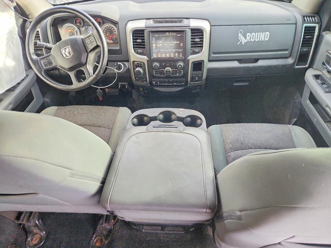 2015 Dodge RAM 1500 SLT