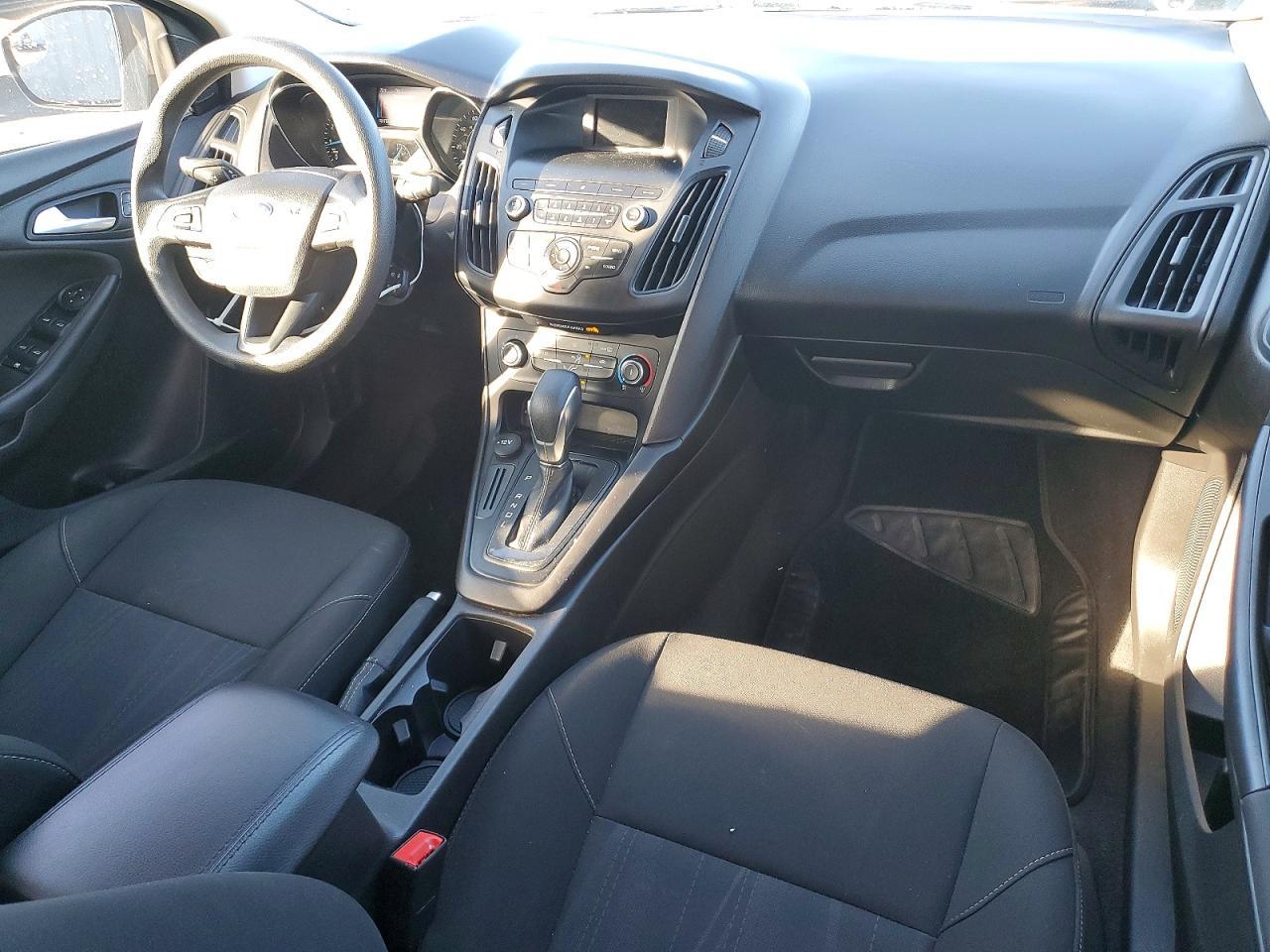 2018 Ford Focus se