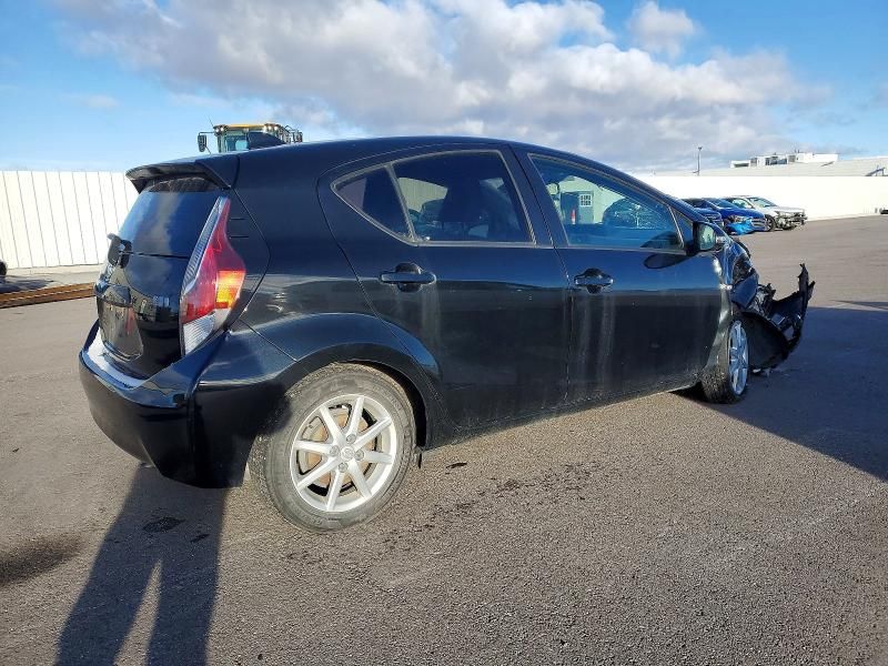 2015 Toyota Prius c