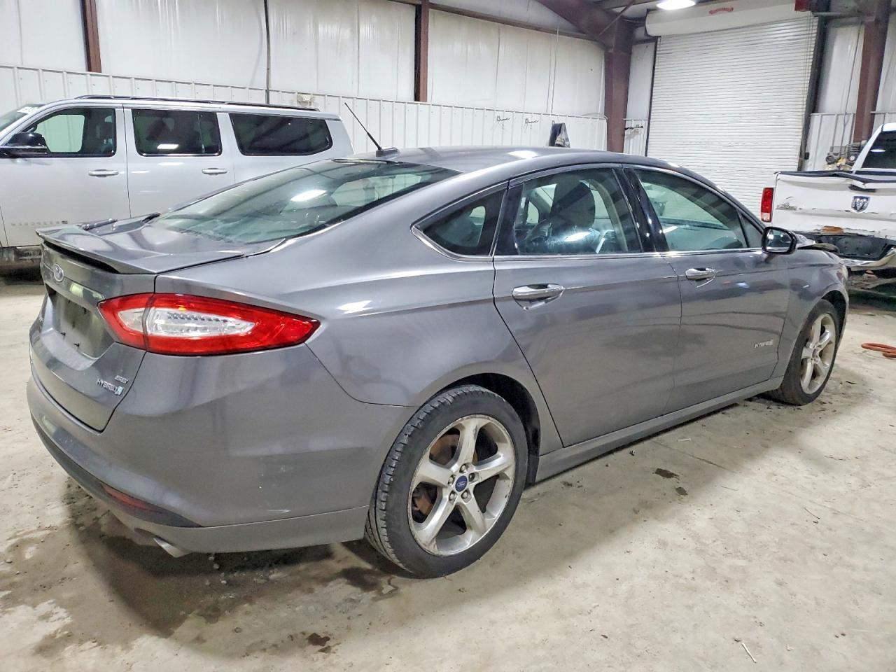2014 Ford Fusion se Hybrid