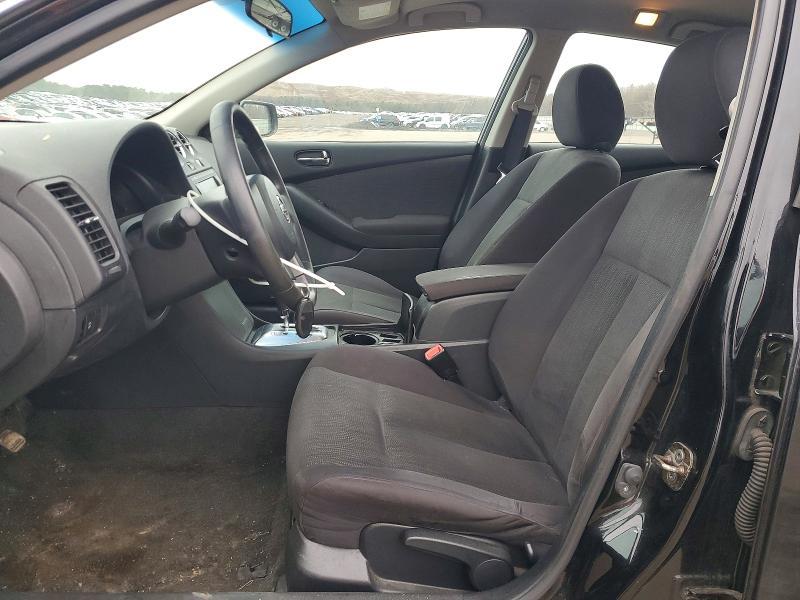 2010 Nissan Altima Base