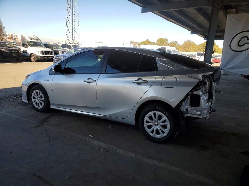 2022 Toyota Prius Night Shade