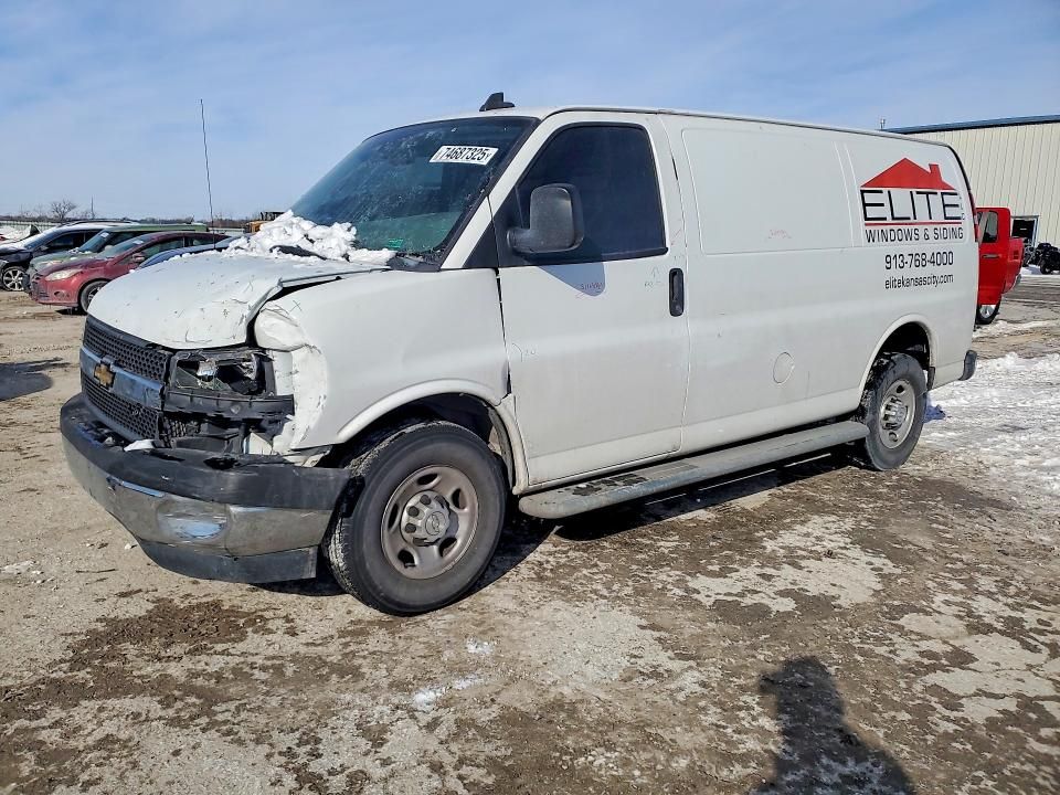 2020 Chevrolet Express G2500