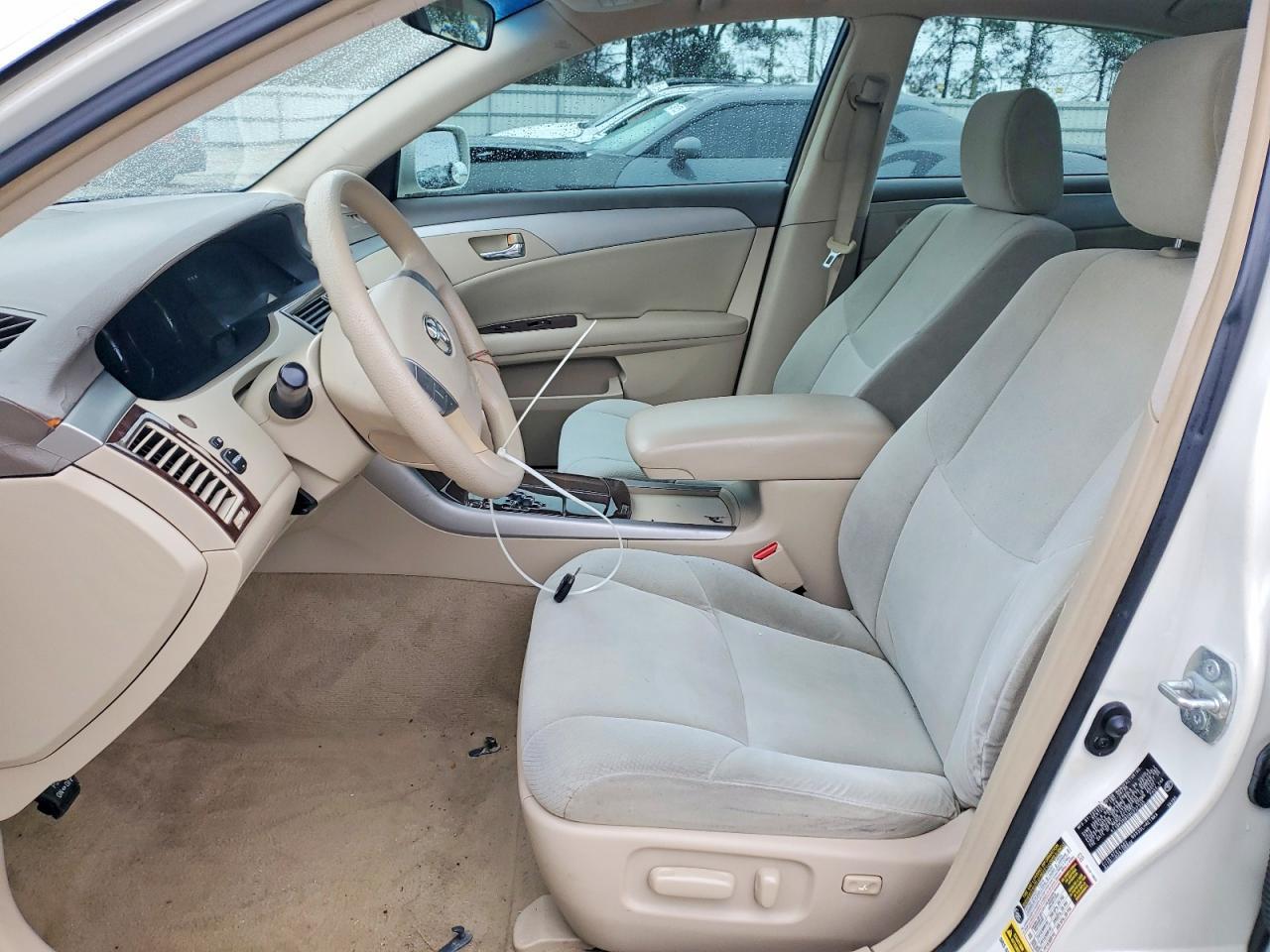 2009 Toyota Avalon xl