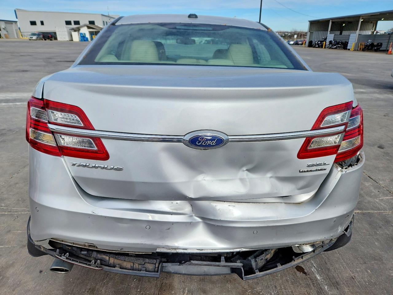 2018 Ford Taurus sel