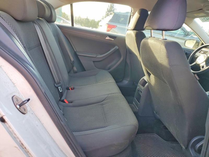 2014 Volkswagen Jetta Base