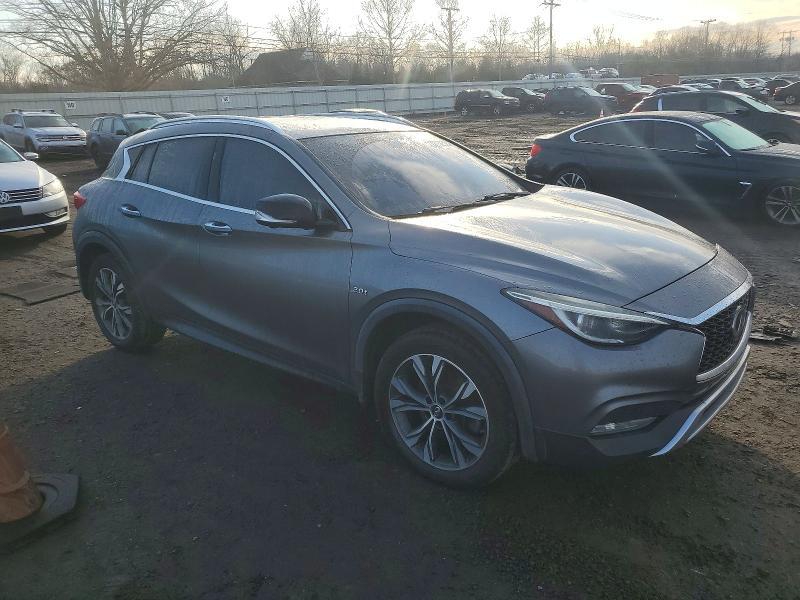 2018 Infinity Qx30 Essential