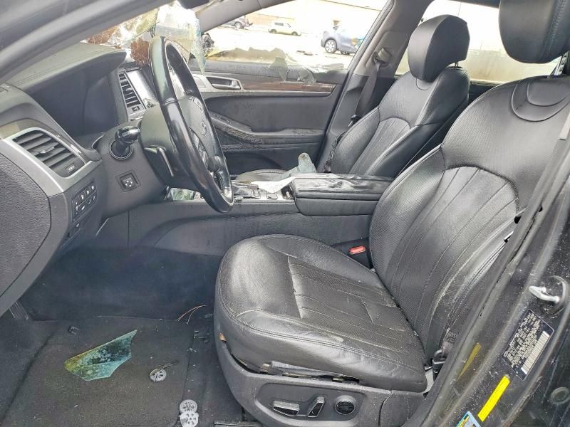 2018 Genesis G80 Base