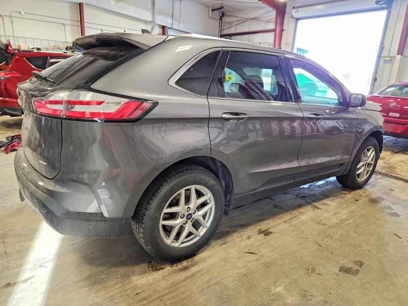 2022 Ford Edge sel