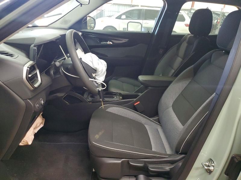 2025 Chevrolet Trailblazer ls