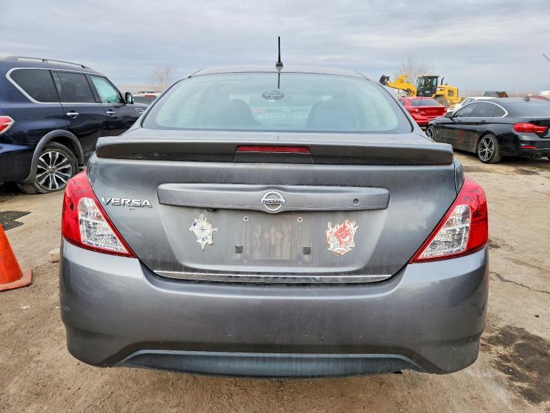 2019 Nissan Versa s