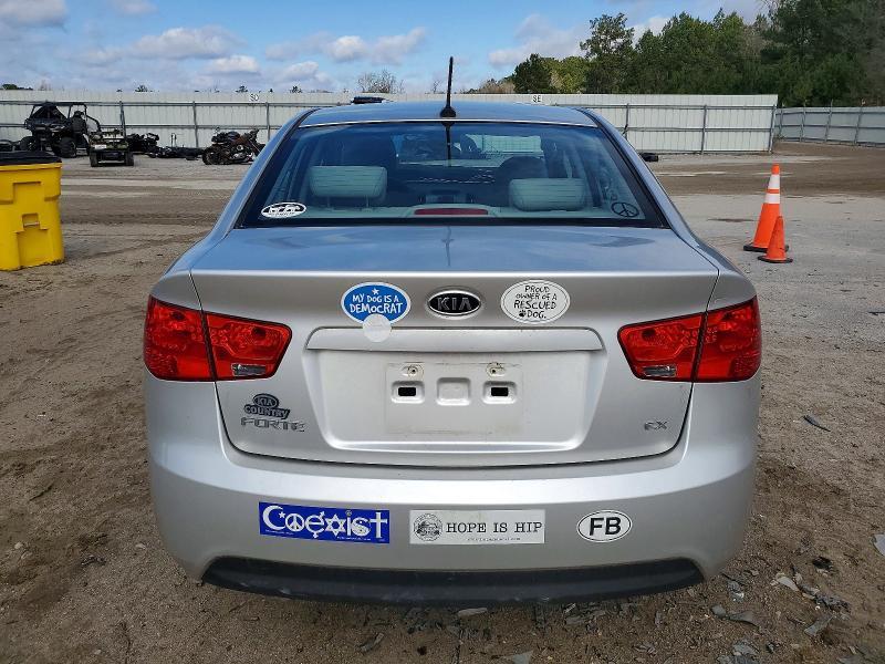 2013 KIA Forte ex