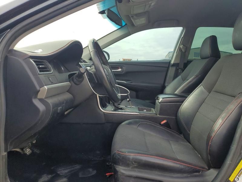 2017 Toyota Camry se