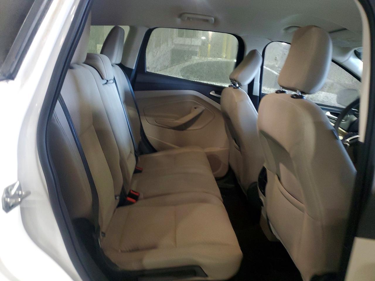 2019 Ford Escape se
