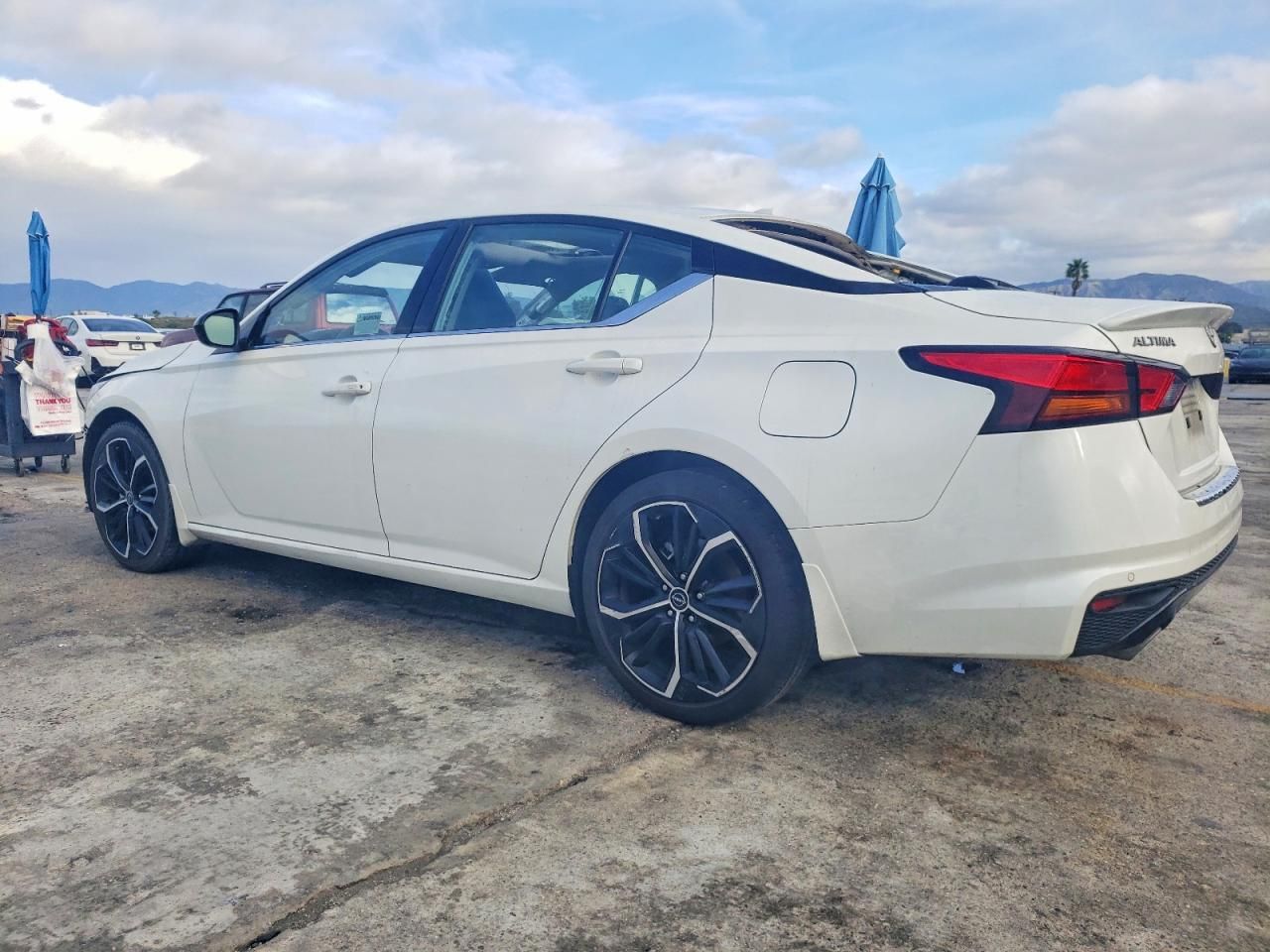 2023 Nissan Altima sr