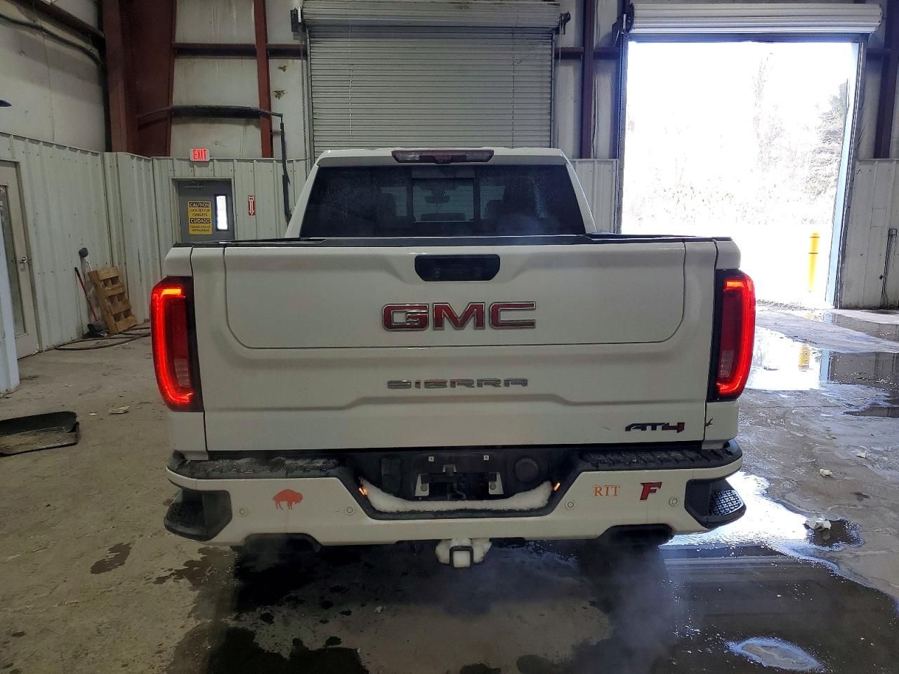 2022 GMC Sierra Limited K1500 AT4