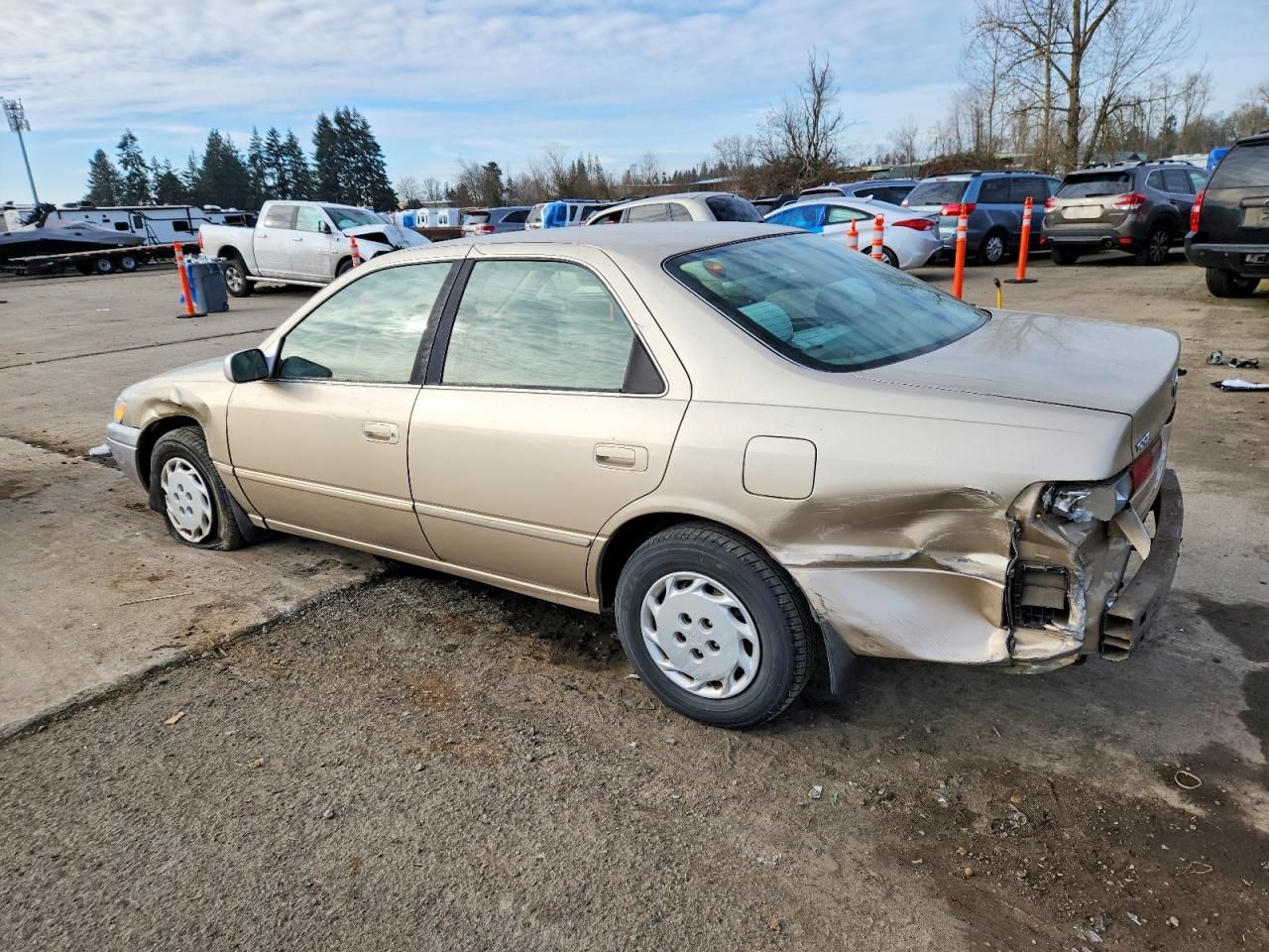 1999 Toyota Camry le