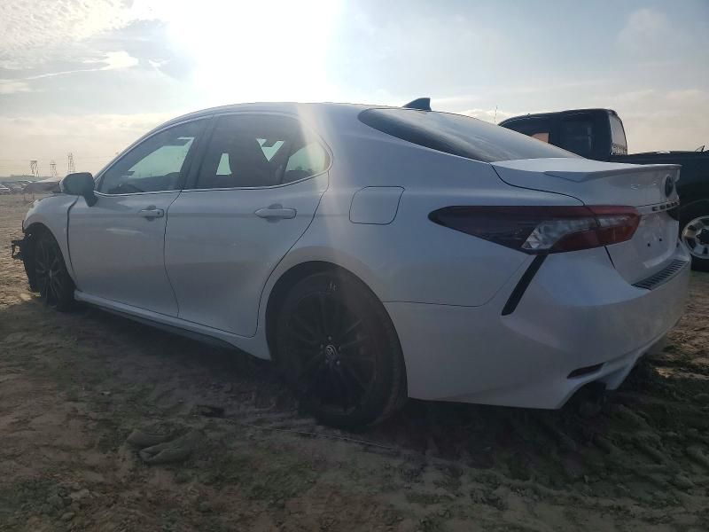 2021 Toyota Camry xse