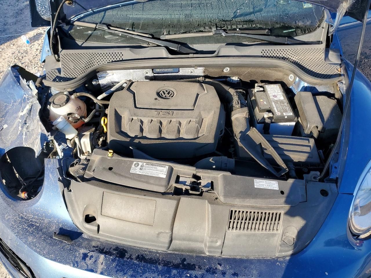 2019 Volkswagen Beetle s