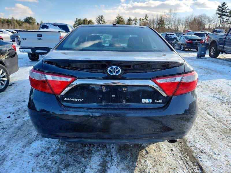2015 Toyota Camry Hybrid