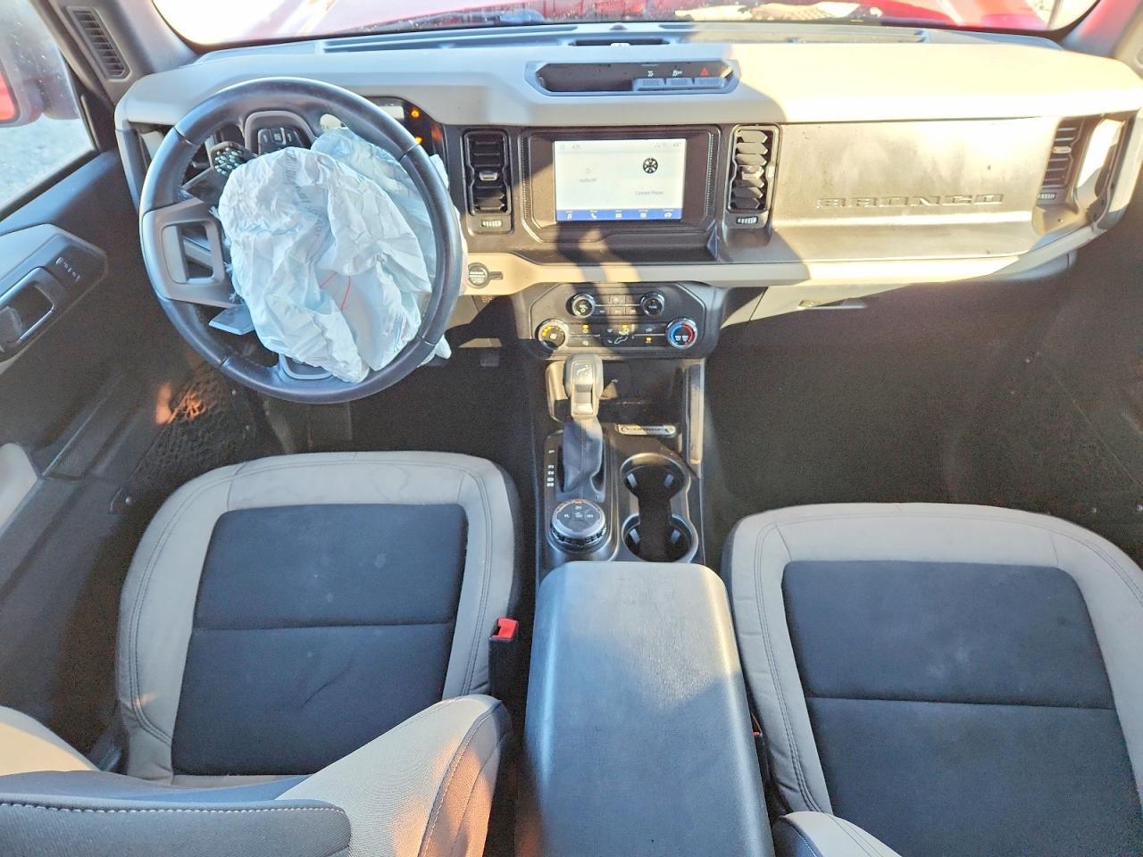 2021 Ford Bronco Base