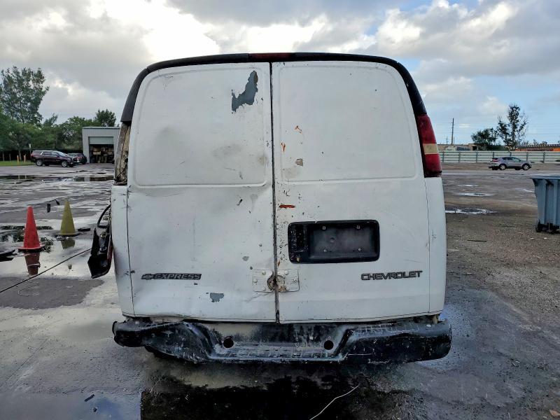 2005 Chevrolet Express 1500 Delivery van
