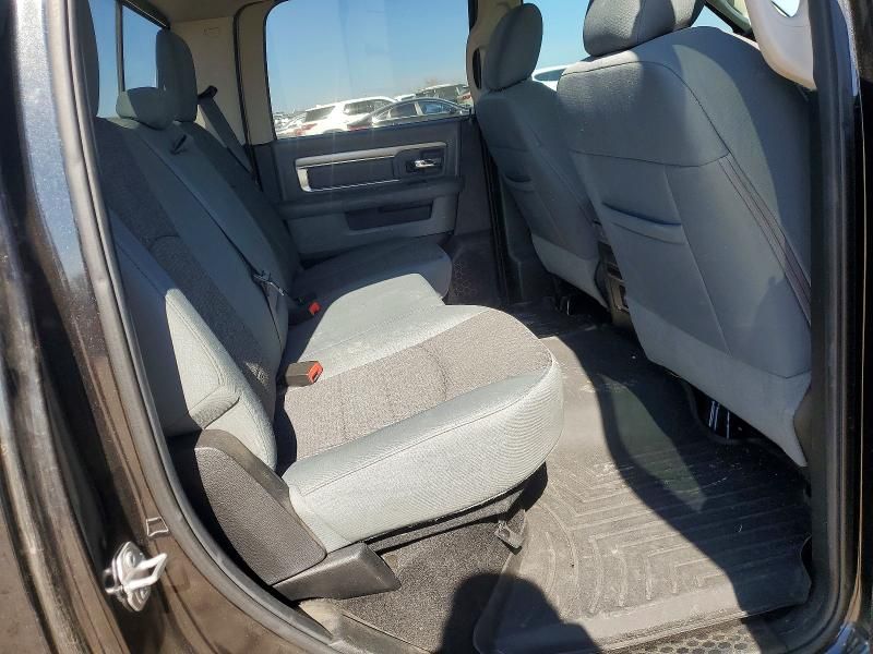 2016 Dodge Ram 1500 slt