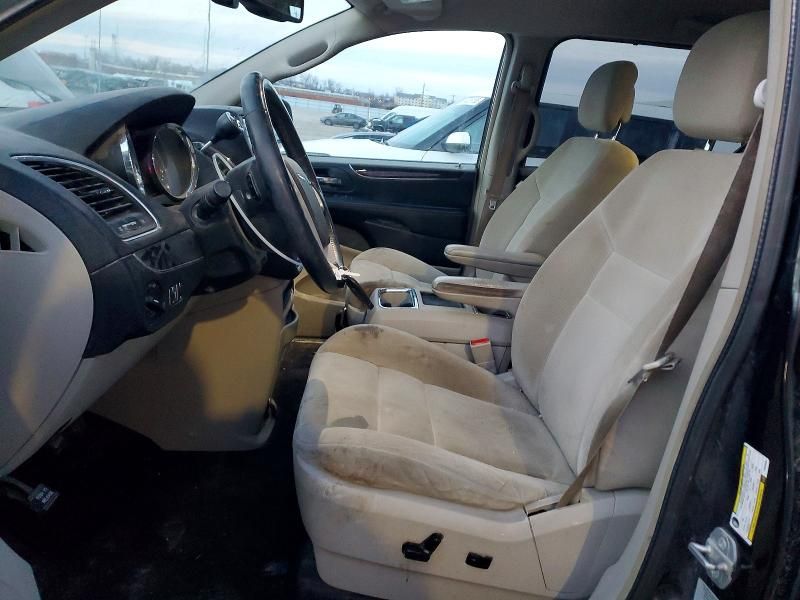 2015 Chrysler Town & Country Touring