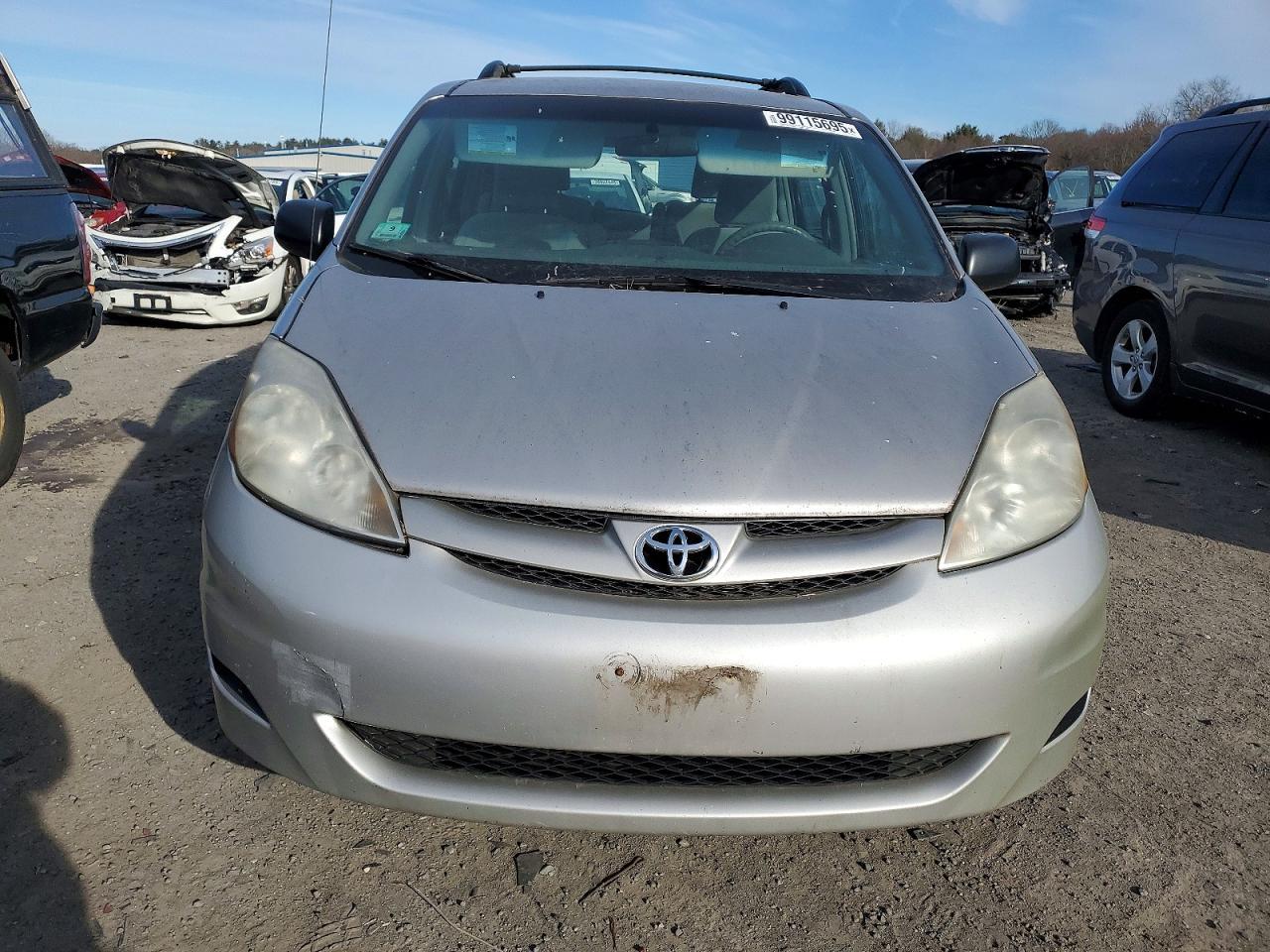 2010 Toyota Sienna ce